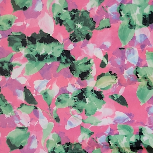 LULAROE Classic T Medium Pink Floral - Picture 6 of 10